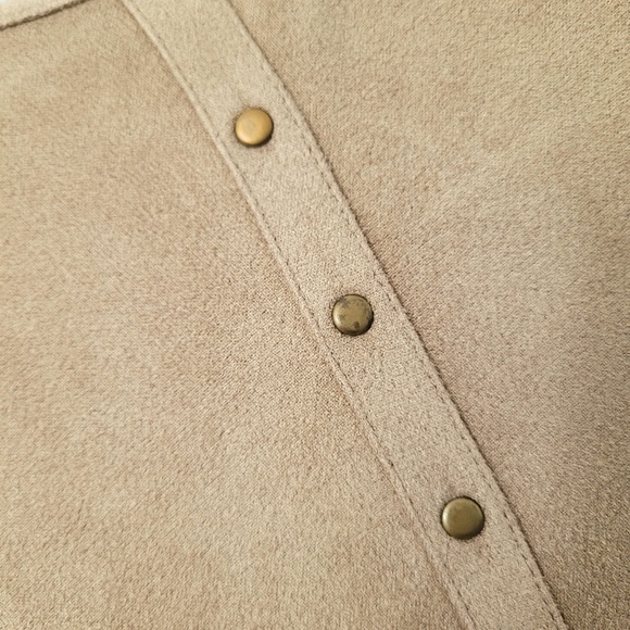 Lord & Taylor Western Shift Dress‎ Faux Suede Tan Gold Studs Short Sleeve Small - Picture 11 of 15